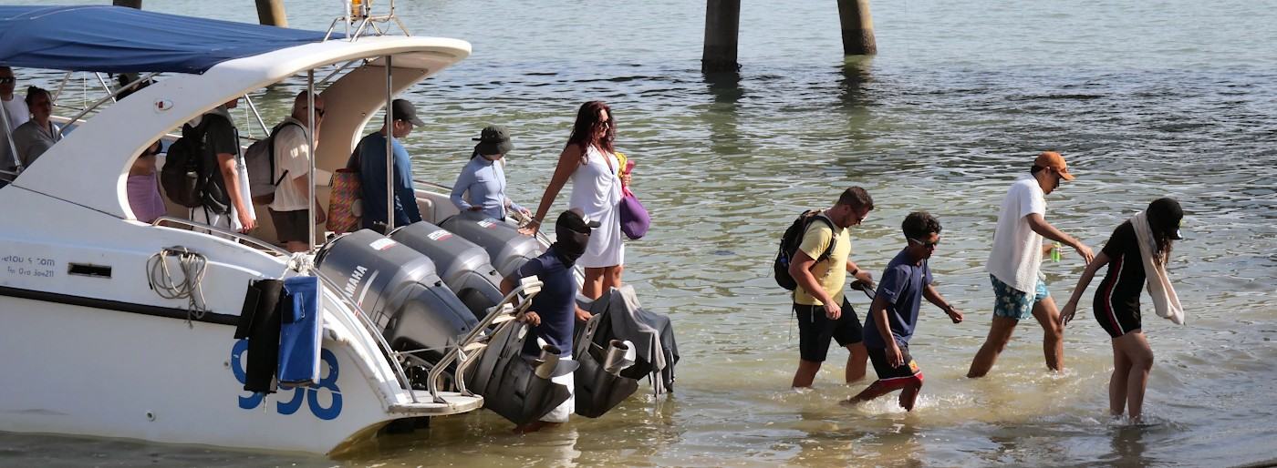 SE DEPLACER EN THAILANDE EN BATEAU.jpg